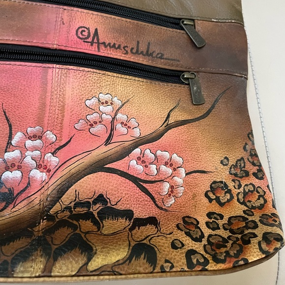 Anuschka Hand Painted Leather Bag With Coin Purse - Picture 4 of 16